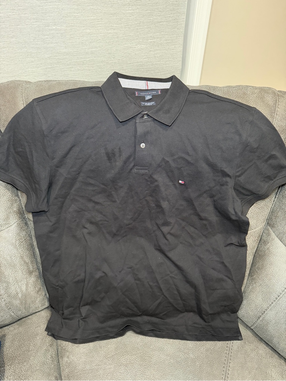 Tommy Hilfiger Black Men’s Polo with Small Flag Logo